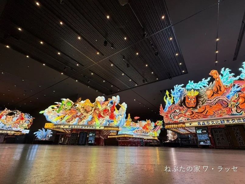 ねぶたの家 ワ・ラッセに展示されている大迫力のねぶたの画像